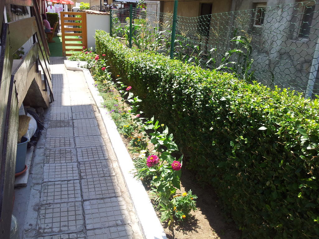 Hotel The House Next To The Beach Sosopol Exterior foto